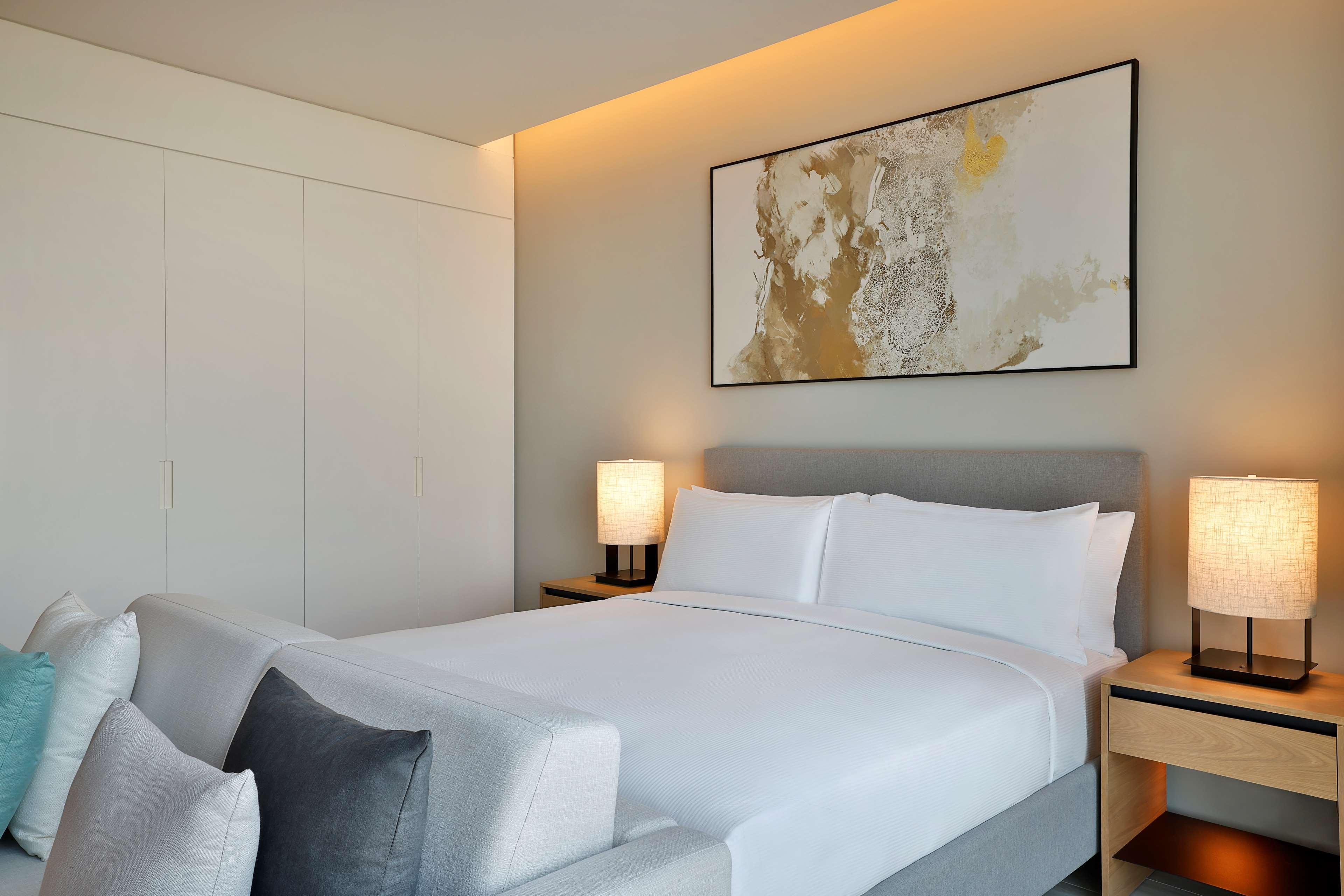 Doubletree By Hilton Abu Dhabi Yas Island Residences Bagian luar foto