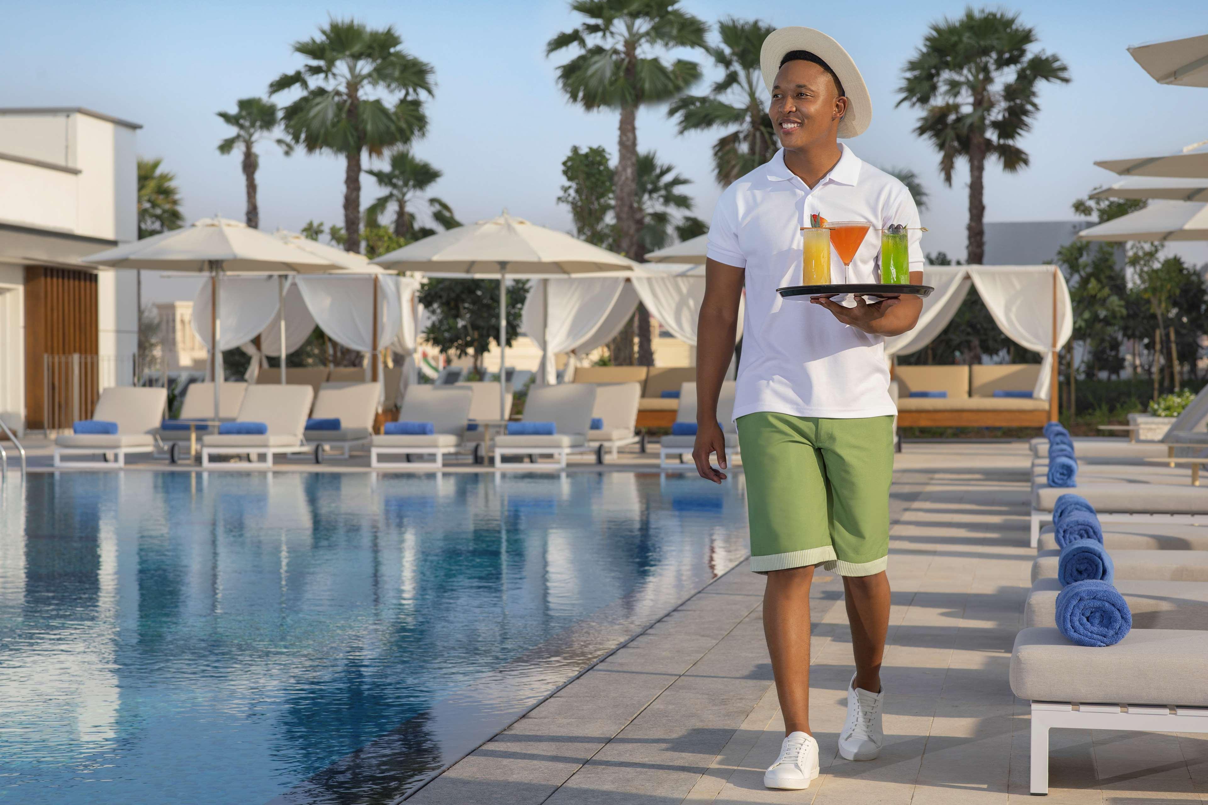 Doubletree By Hilton Abu Dhabi Yas Island Residences Bagian luar foto