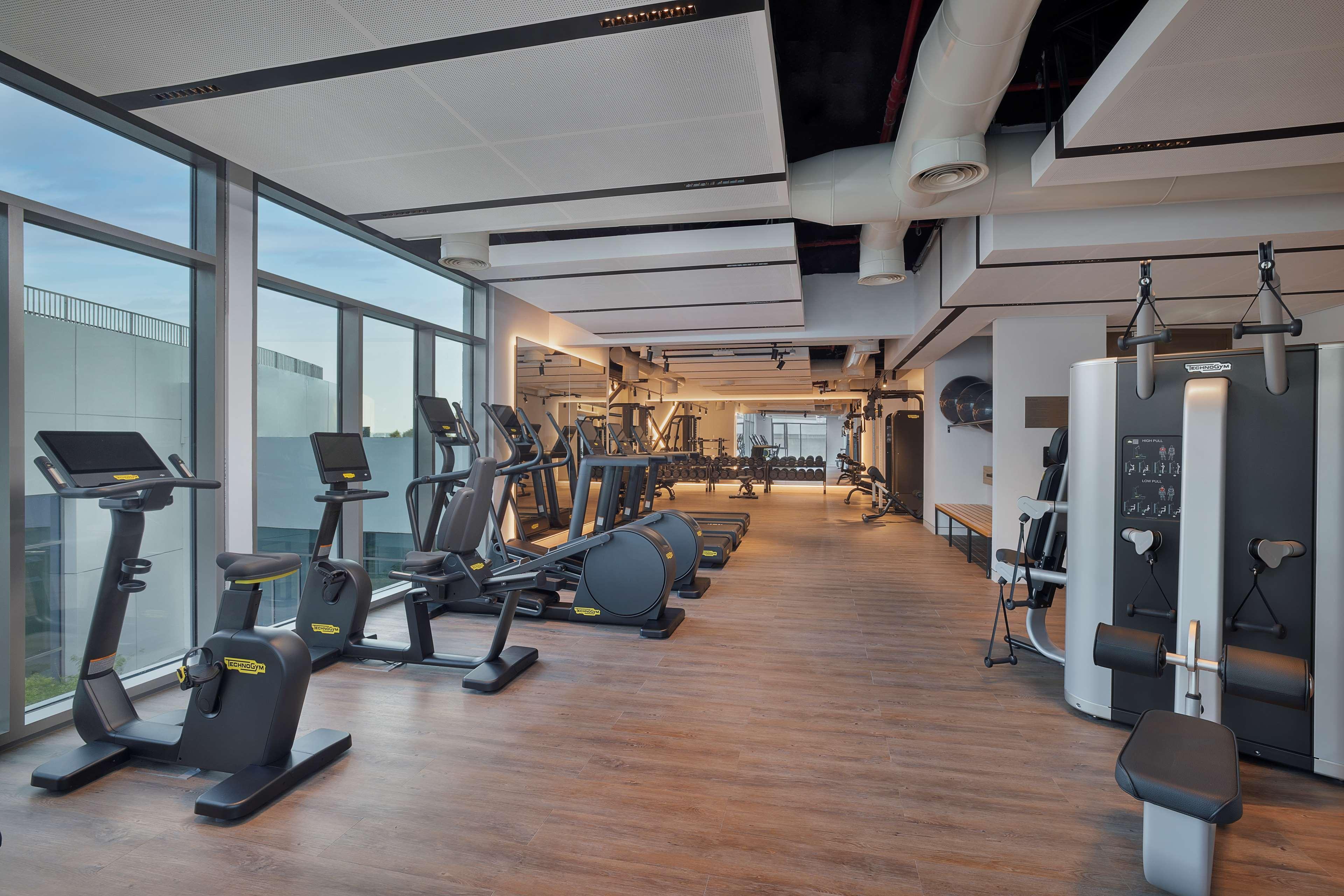 Doubletree By Hilton Abu Dhabi Yas Island Residences Bagian luar foto