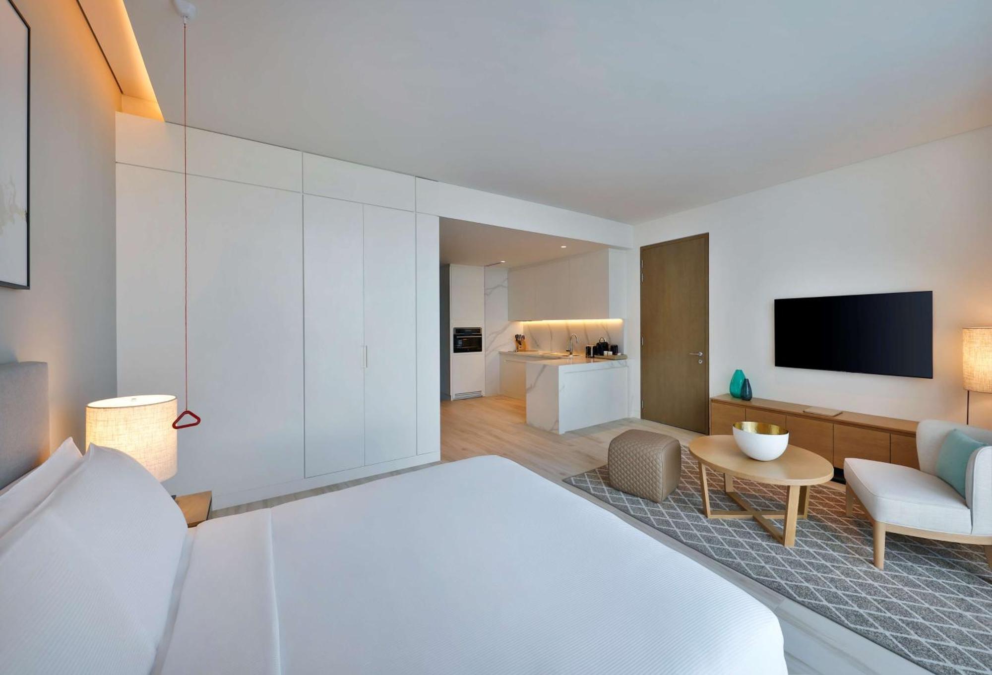 Doubletree By Hilton Abu Dhabi Yas Island Residences Bagian luar foto